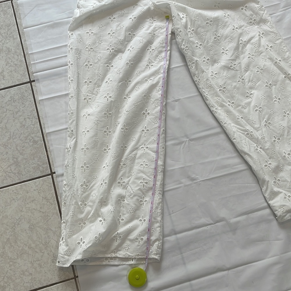 Forever 21 women’s embroidered pant and halter top outfit - Picture 9 of 10